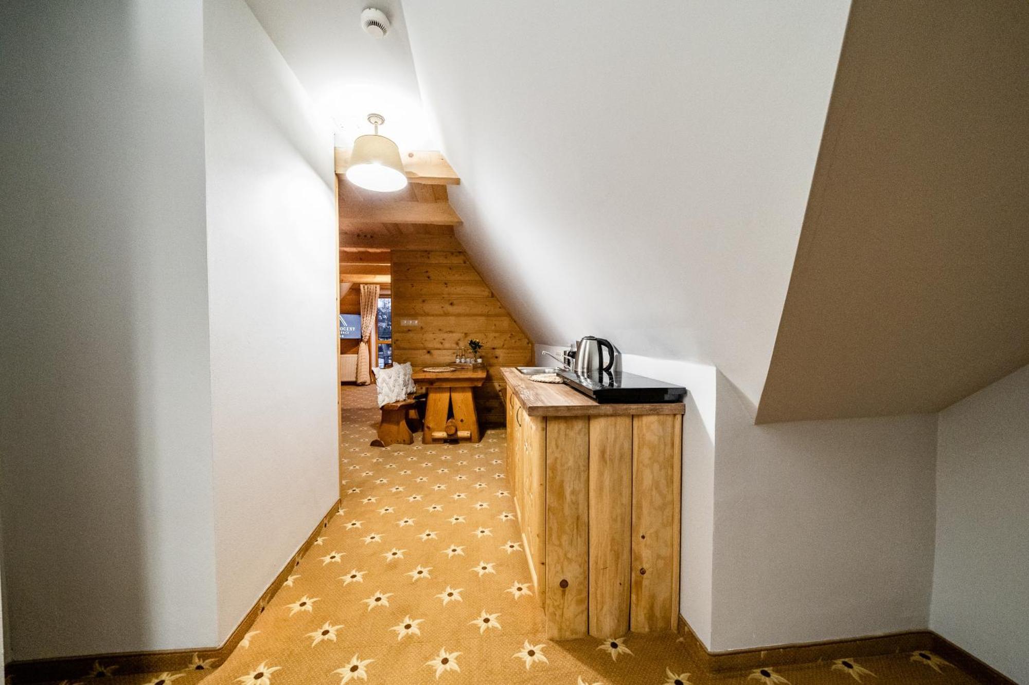 Zapotoczny Residence Zab Ngoại thất bức ảnh